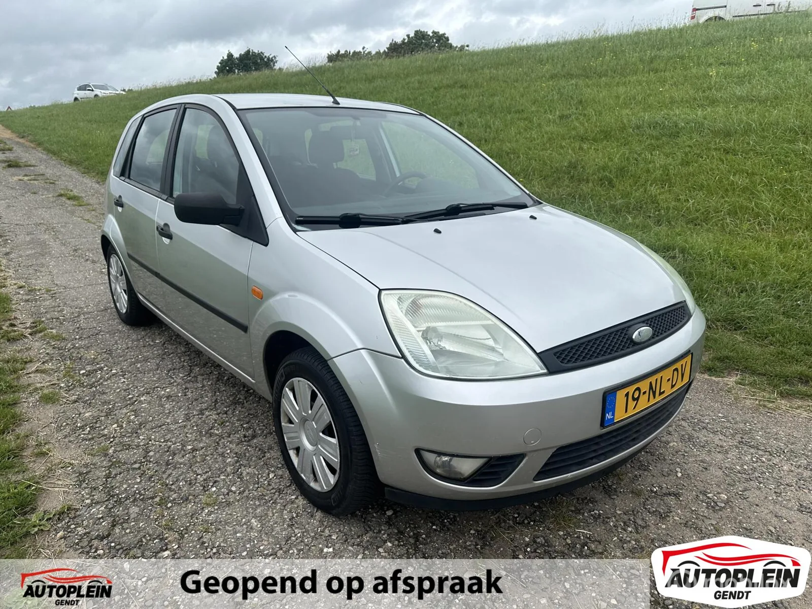 Ford Fiesta (2003) — foto 1