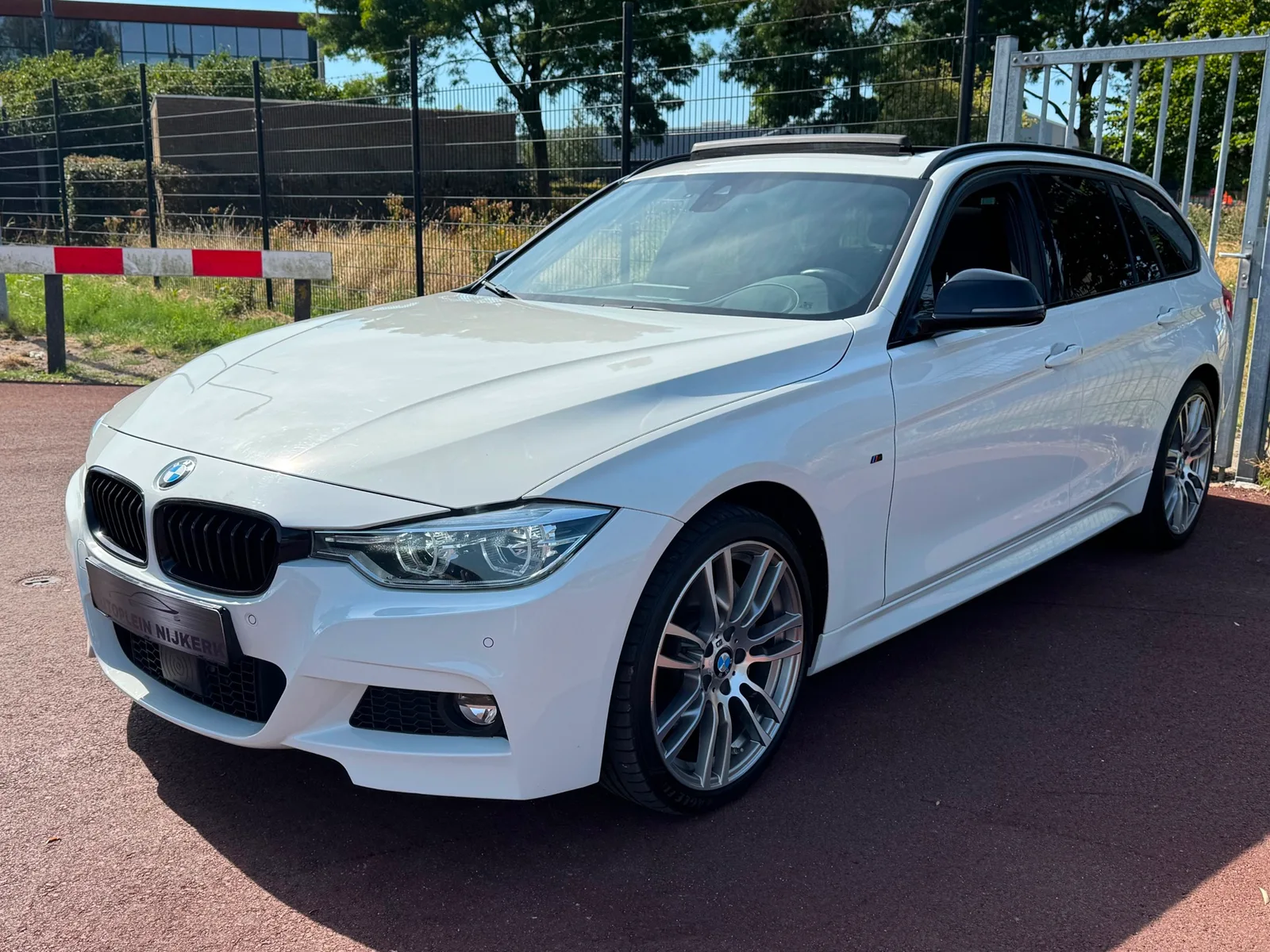 BMW 3-Serie (2017) — foto 1