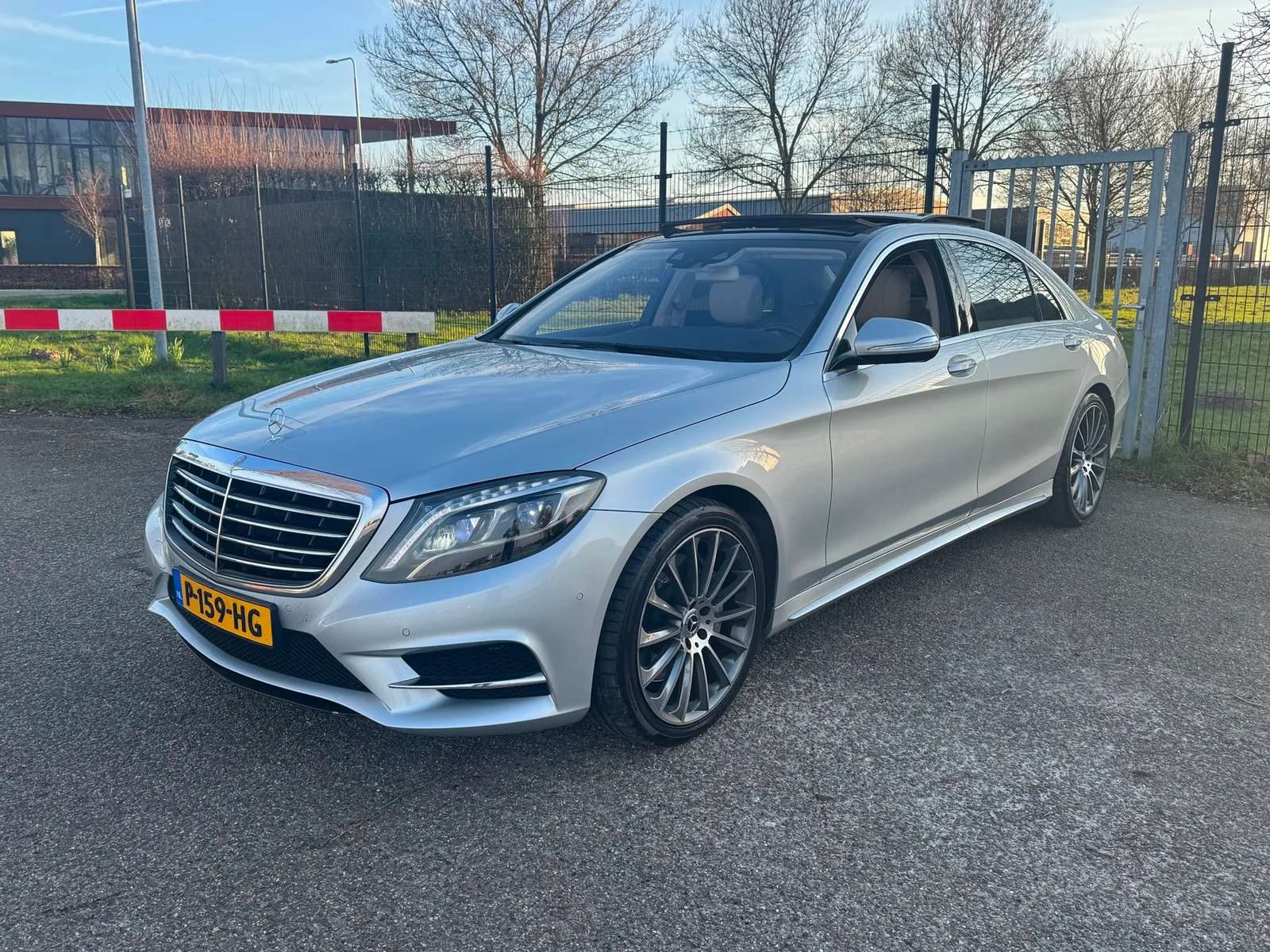 Mercedes-Benz S-Klasse (2014) — foto 1