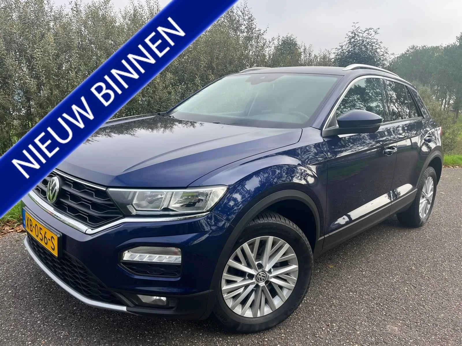 Volkswagen T-Roc (2018) — foto 1