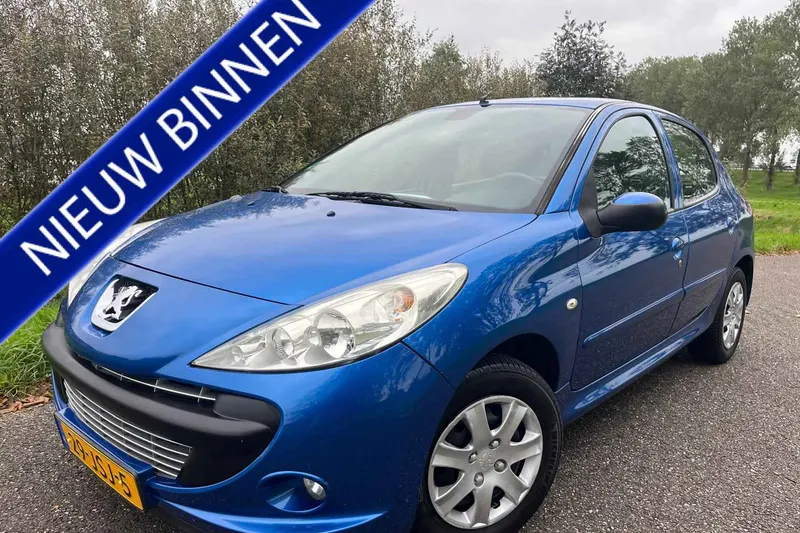 Peugeot 206+ (2009)