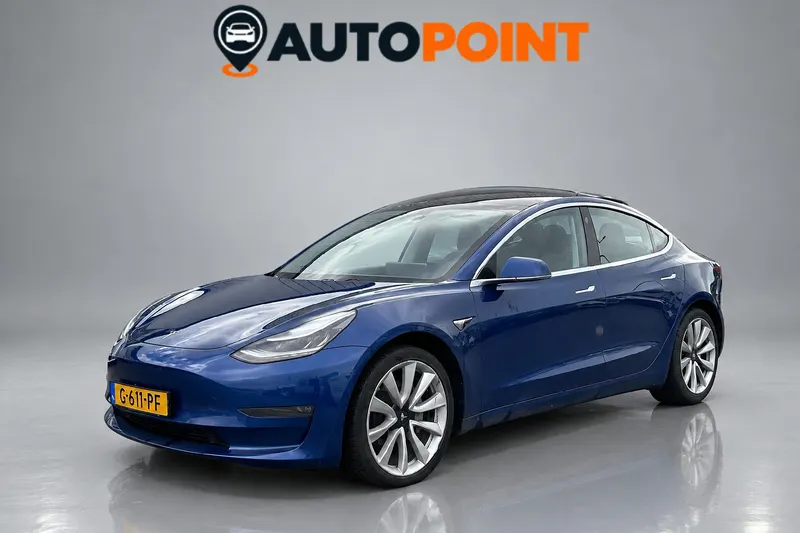 Tesla Model 3 (2019)