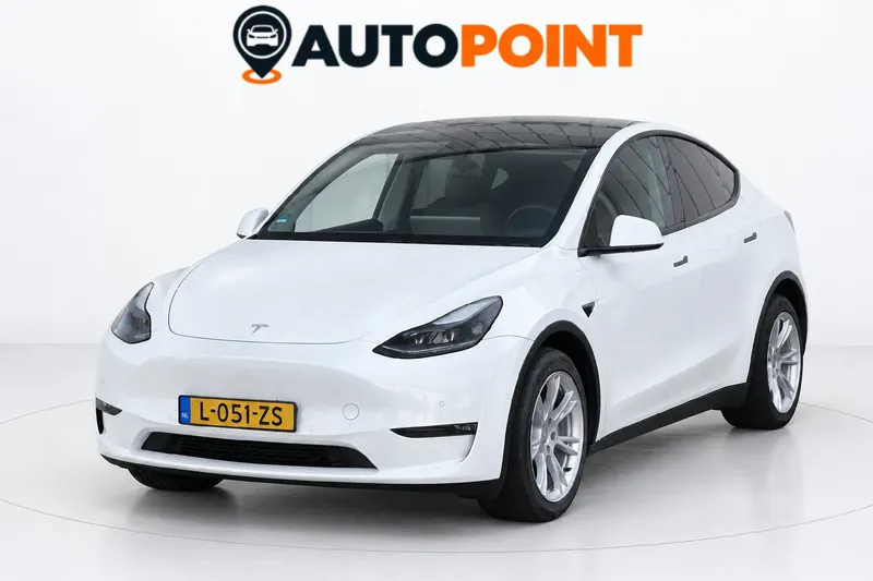 Tesla Model Y (2021)