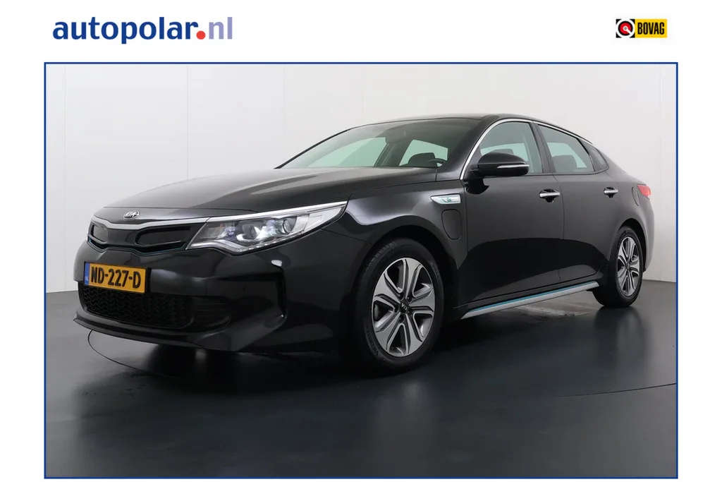 Kia Optima (2016) — foto 1