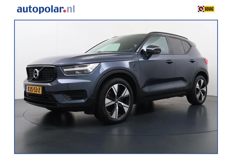 Volvo XC40 (2022)