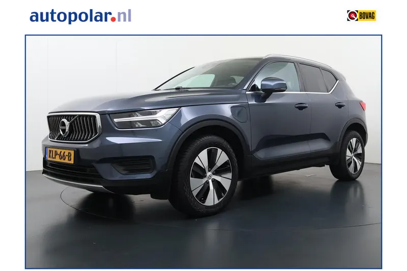 Volvo XC40 (2022)