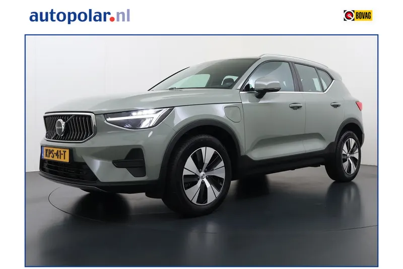 Volvo XC40 (2022)