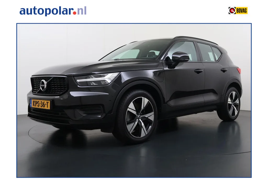 Volvo XC40 (2021) — foto 1