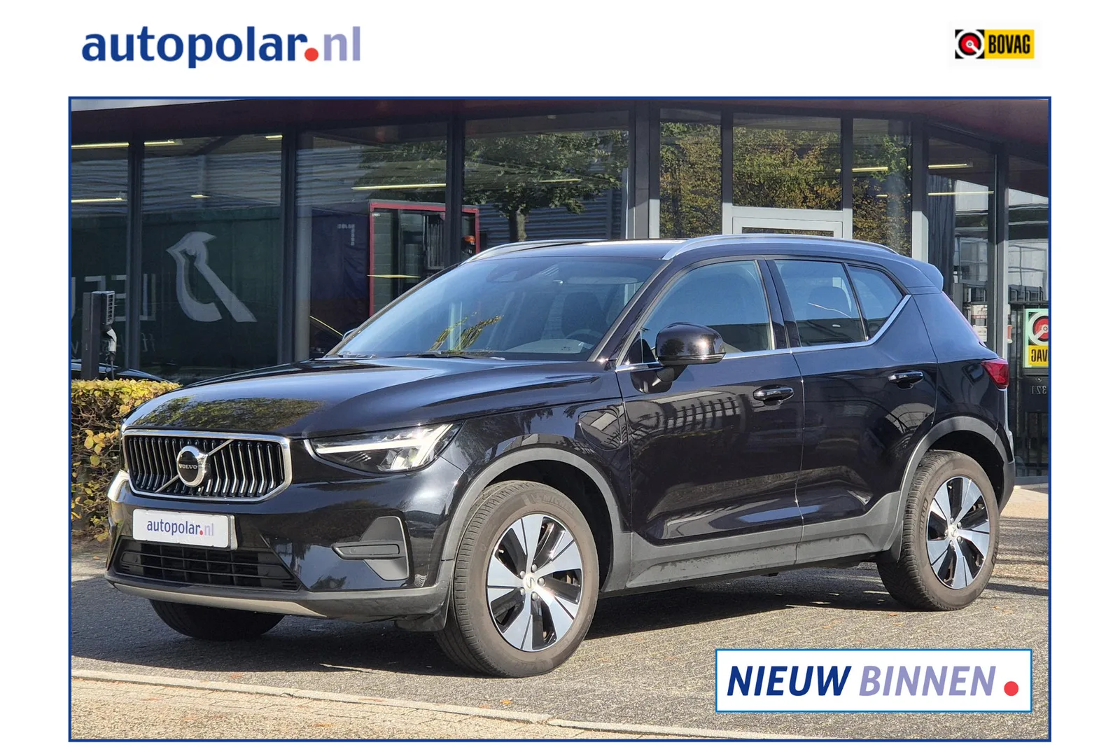 Volvo XC40 (2023) — foto 1