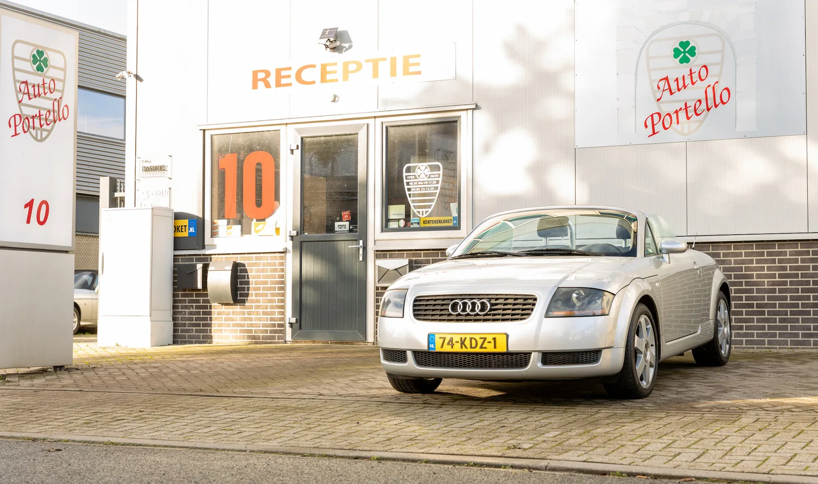 Audi TT (2000) — foto 1
