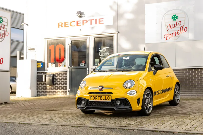 Fiat Abarth 1 (0)