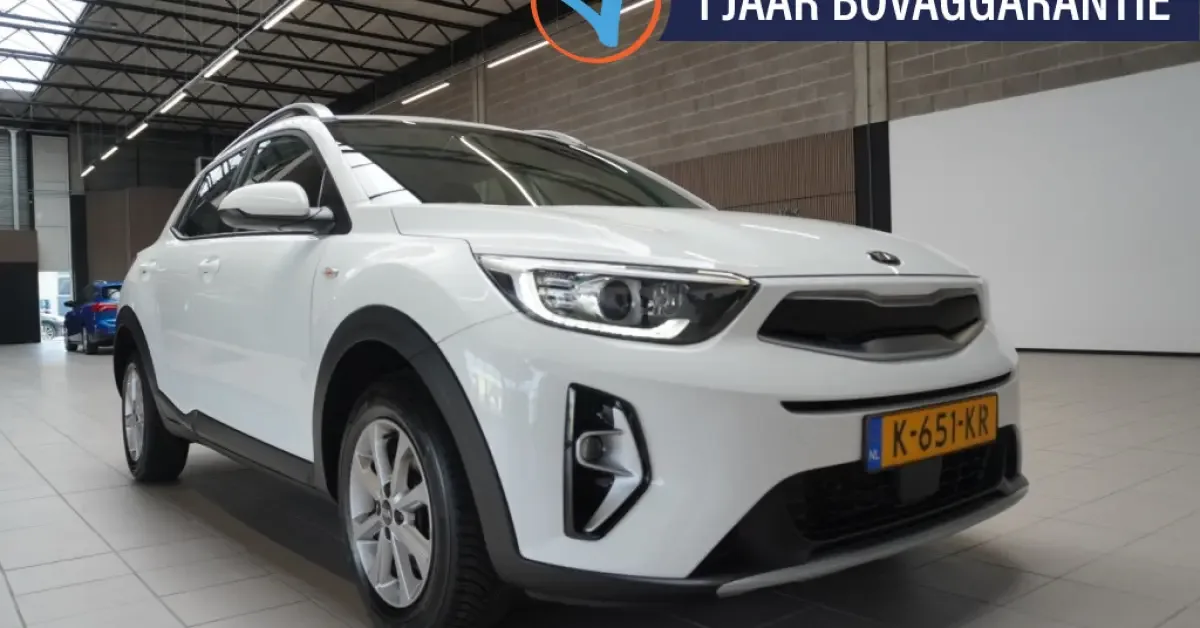 Kia Stonic (2021) — foto 1