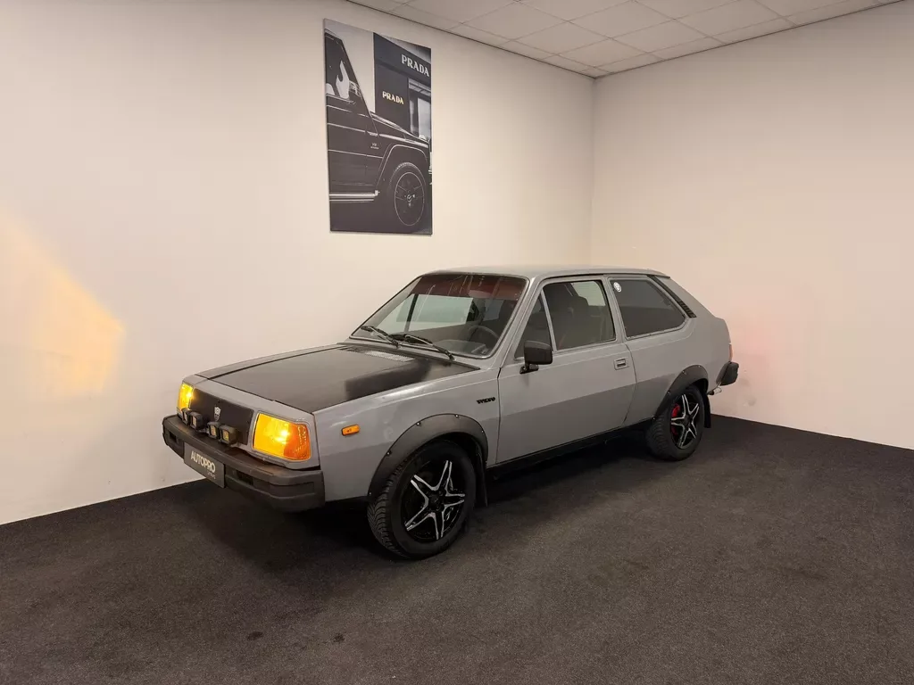 Volvo 343 (1980) — foto 1