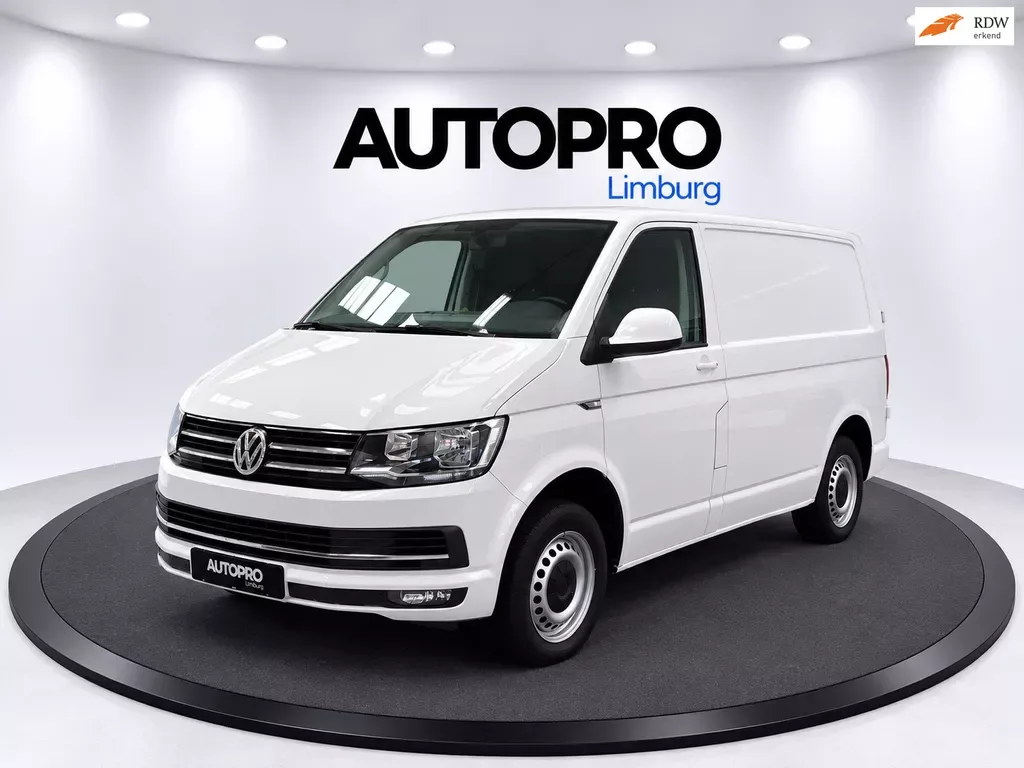 Volkswagen Transporter (2019) — foto 1