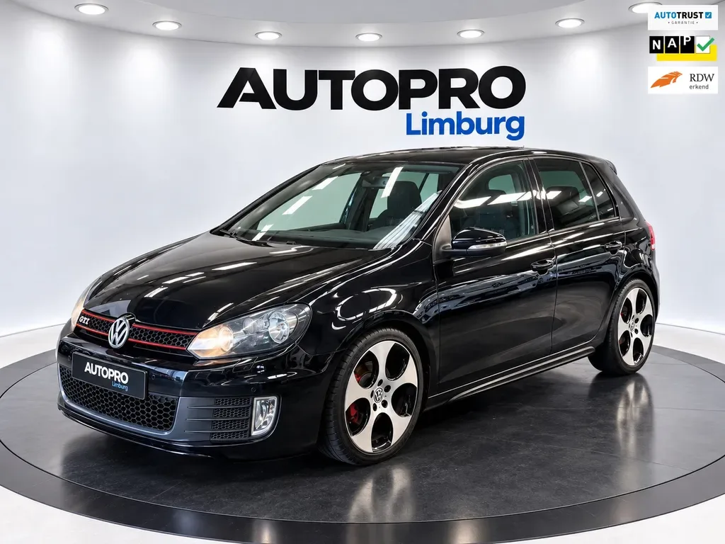 Volkswagen Golf (2011) — foto 1