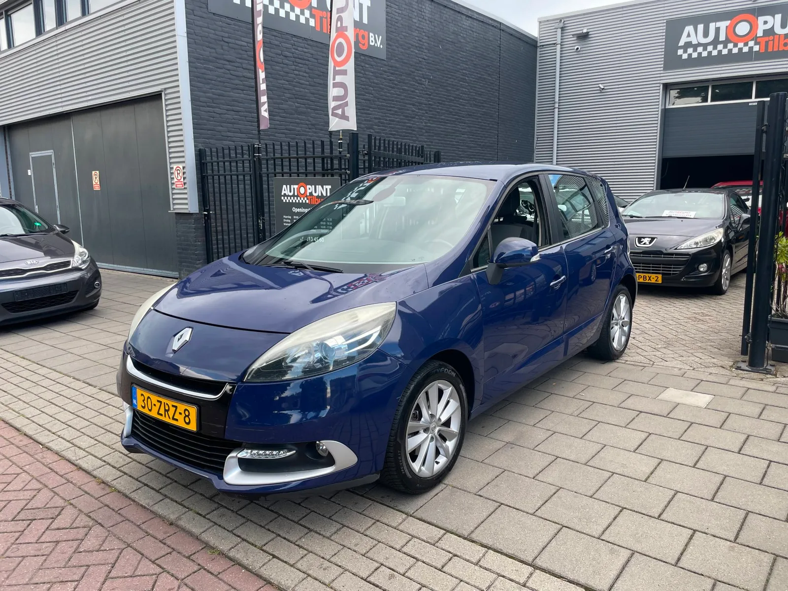 Renault Scénic (2013) — foto 1