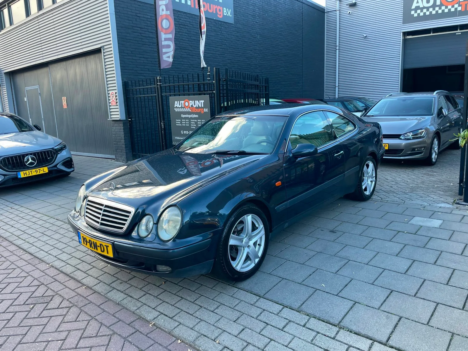 Mercedes-Benz CLK-Klasse (1999) — foto 1
