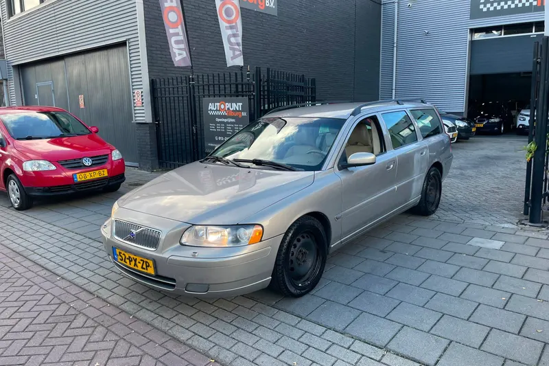 Volvo V70 (2005)
