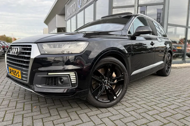 Audi Q7 (2016)