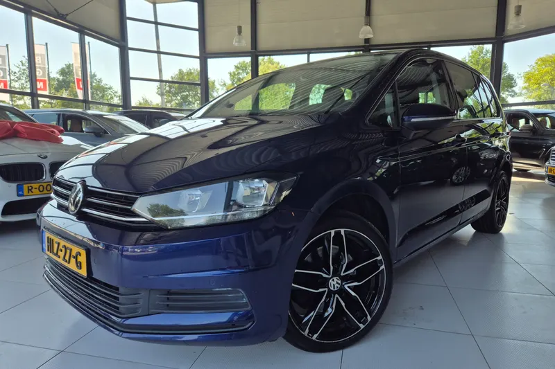 Volkswagen Touran (2021)