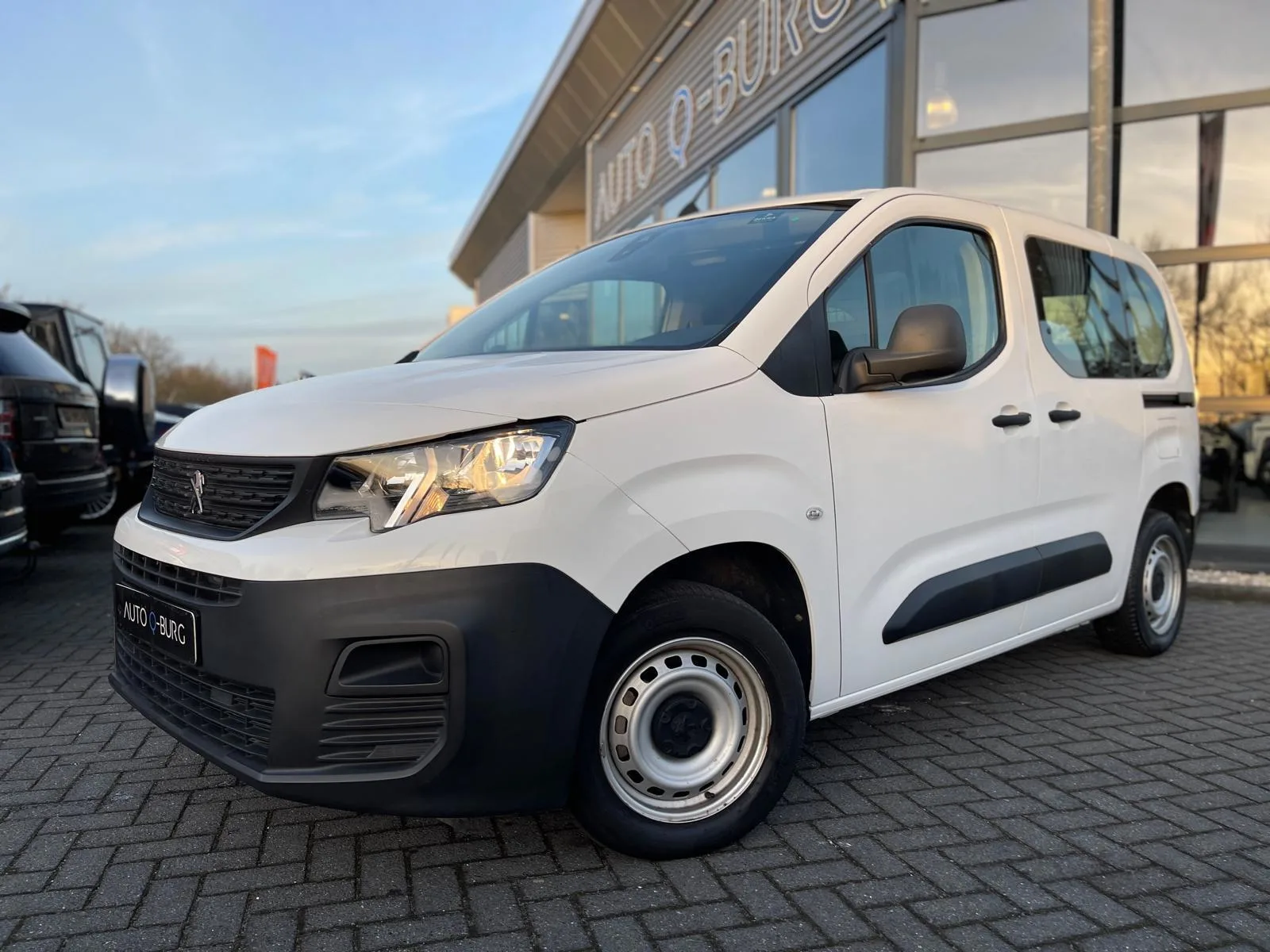 Peugeot Partner (2020) — foto 1