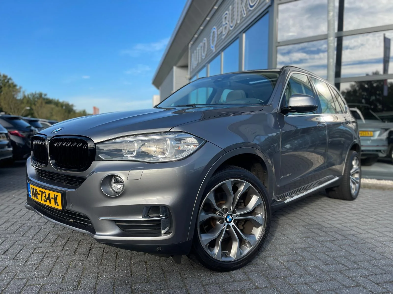 BMW X5 (2015) — foto 1