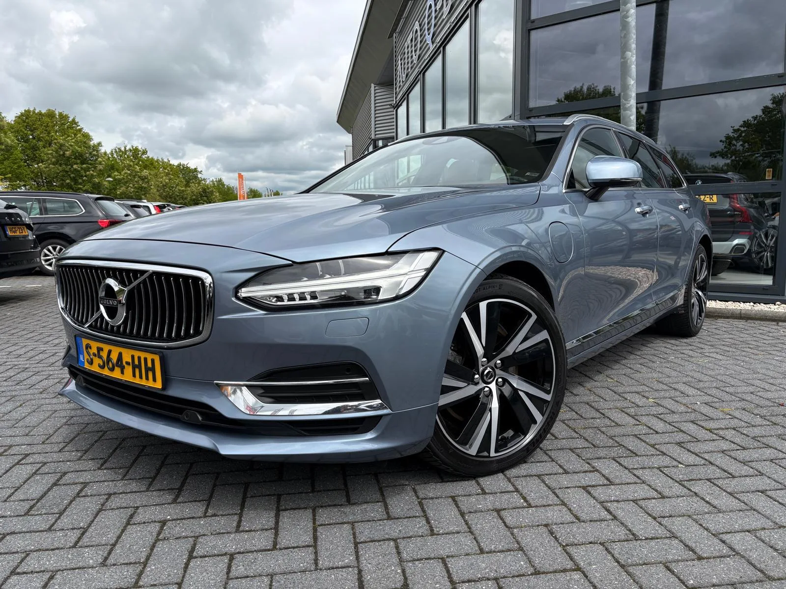 Volvo V90 (2017) — foto 1