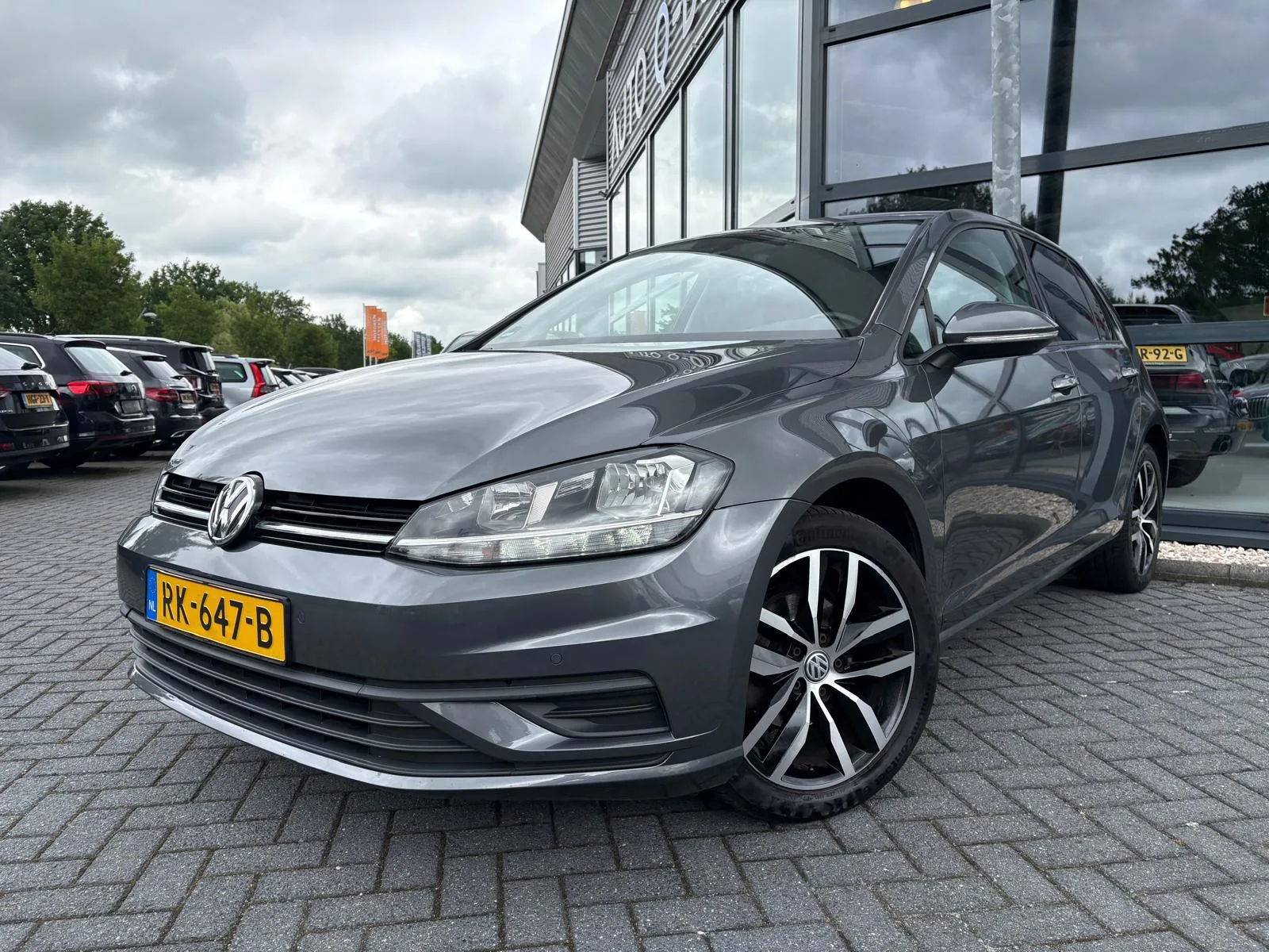 Volkswagen Golf (2017) — foto 1