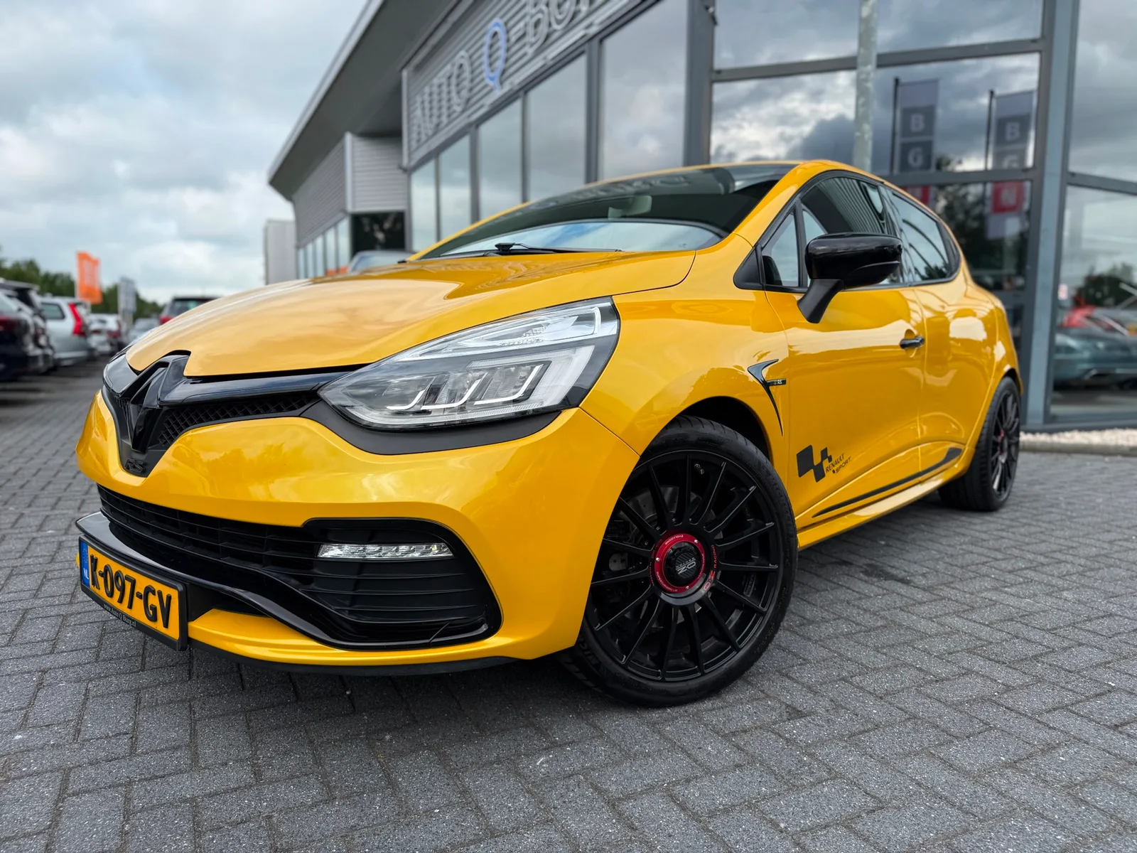 Renault Clio (2015) — foto 1