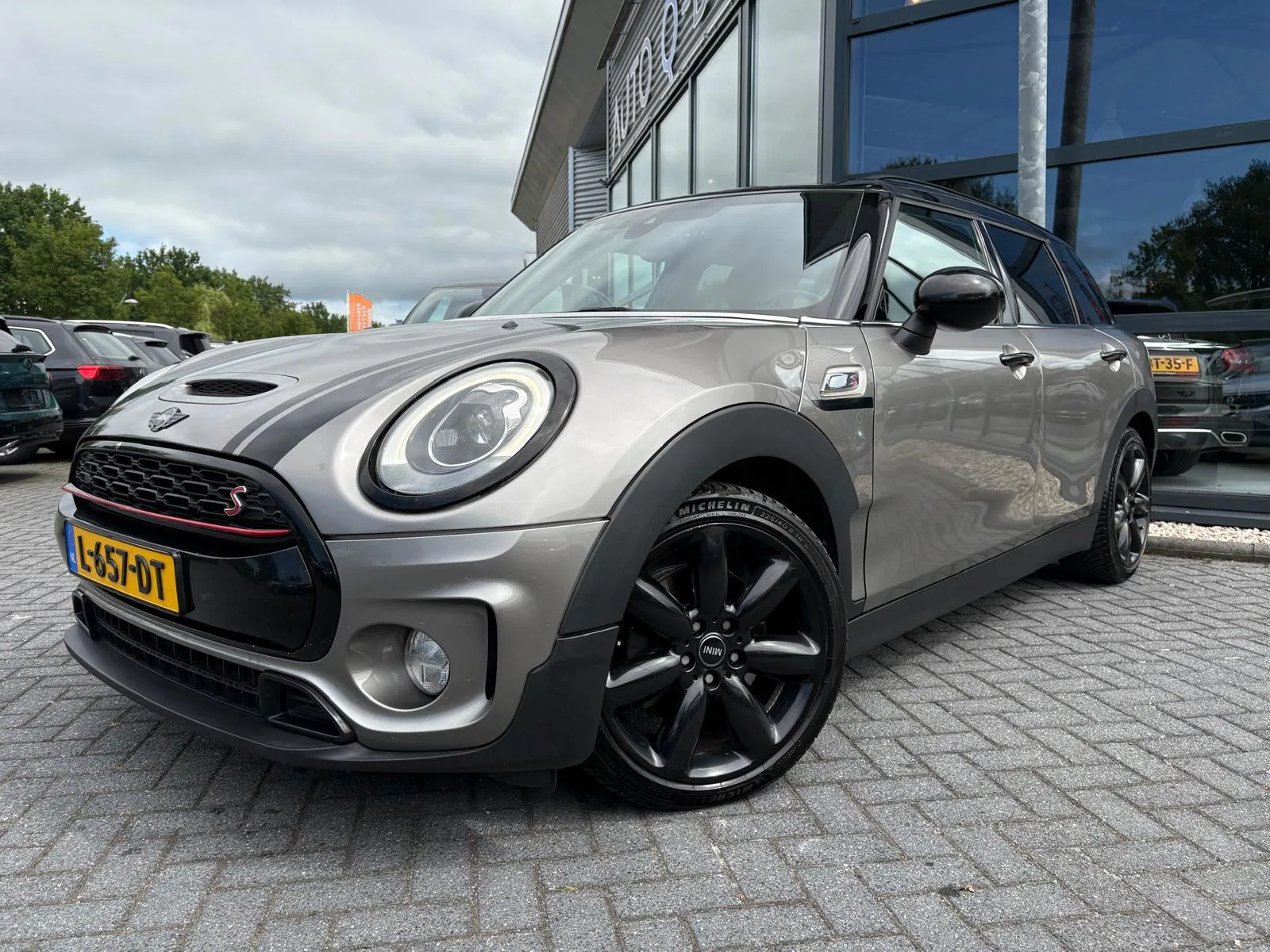 MINI Clubman (2016) — foto 1