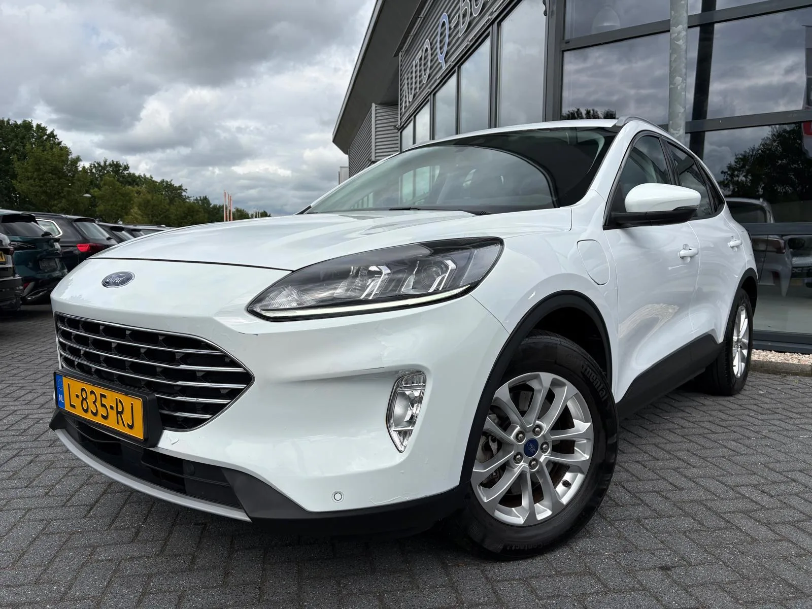 Ford Kuga (2021) — foto 1