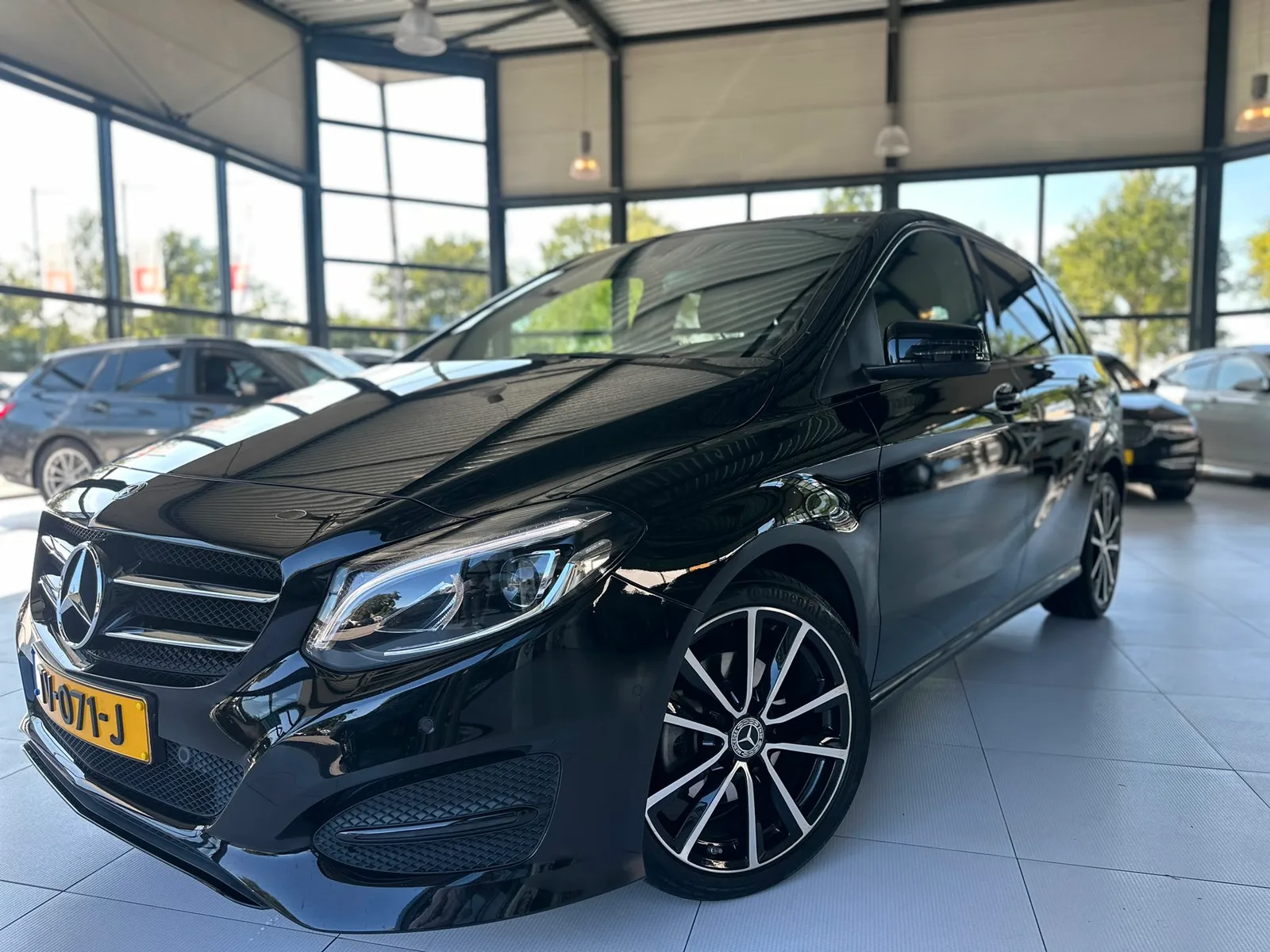 Mercedes-Benz B-Klasse (2018) — foto 1