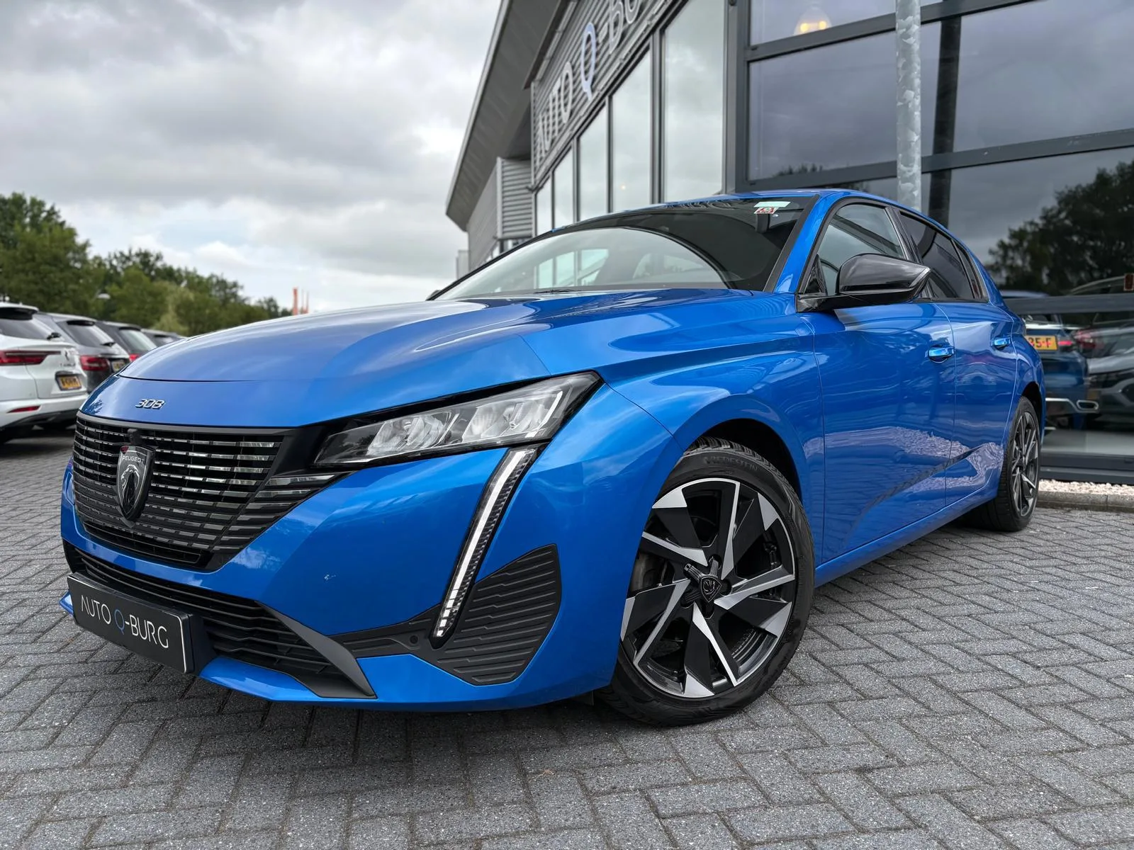 Peugeot 308 (2023) — foto 1