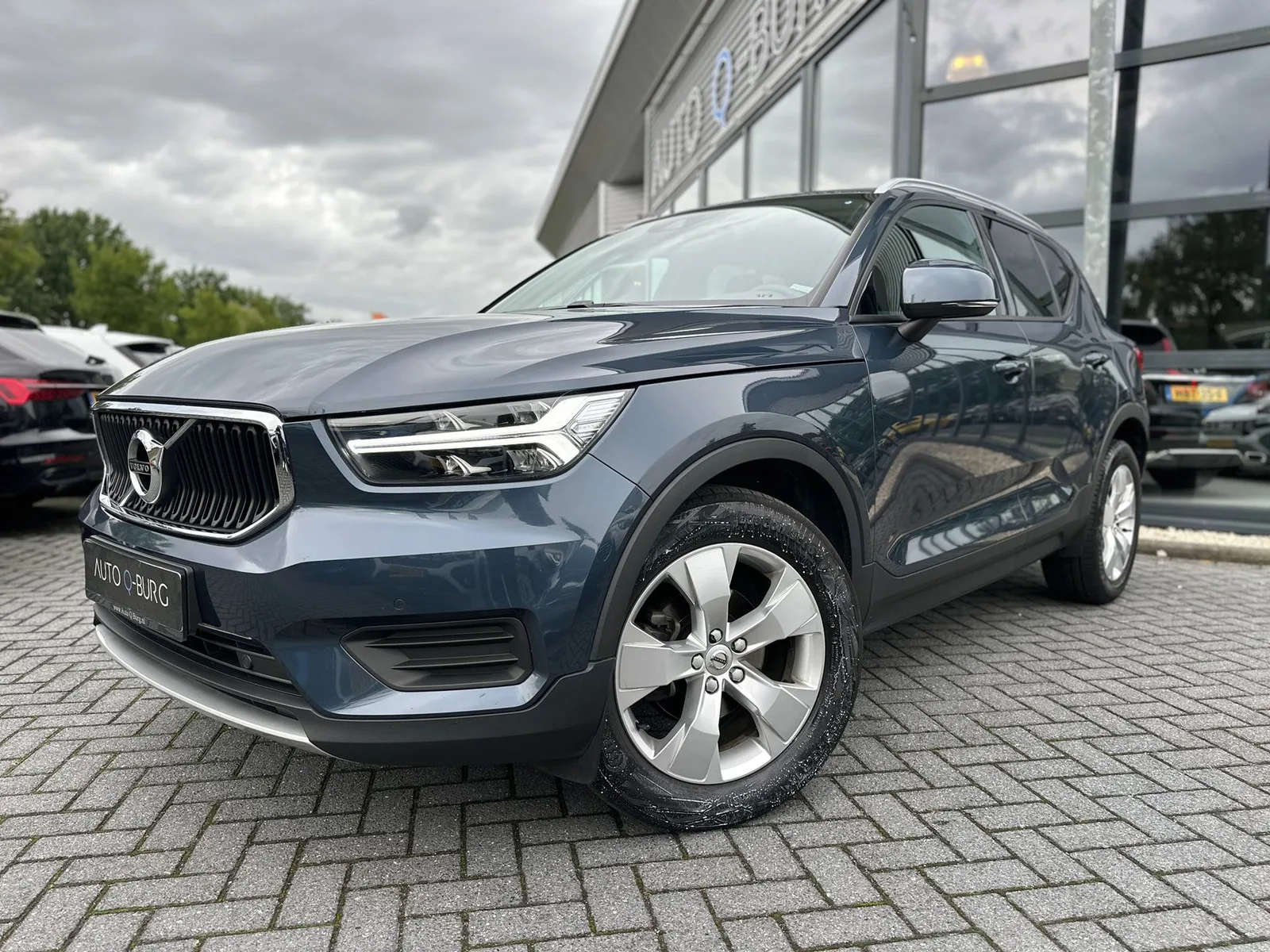 Volvo XC40 (2022) — foto 1