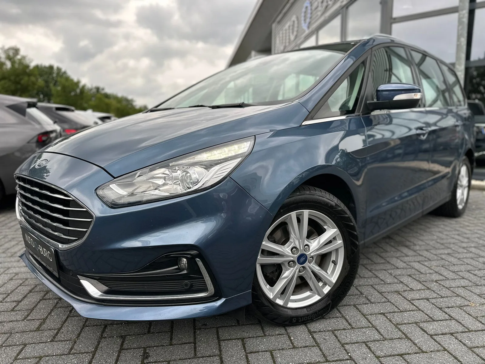 Ford Galaxy (2023) — foto 1