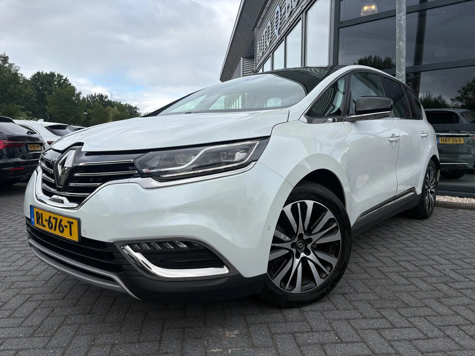 Renault Espace (2016) — foto 1