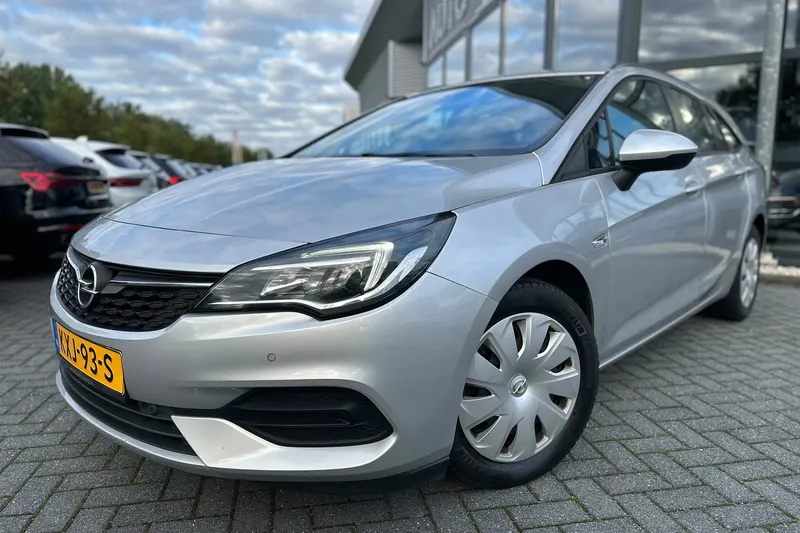Opel Astra (2021)