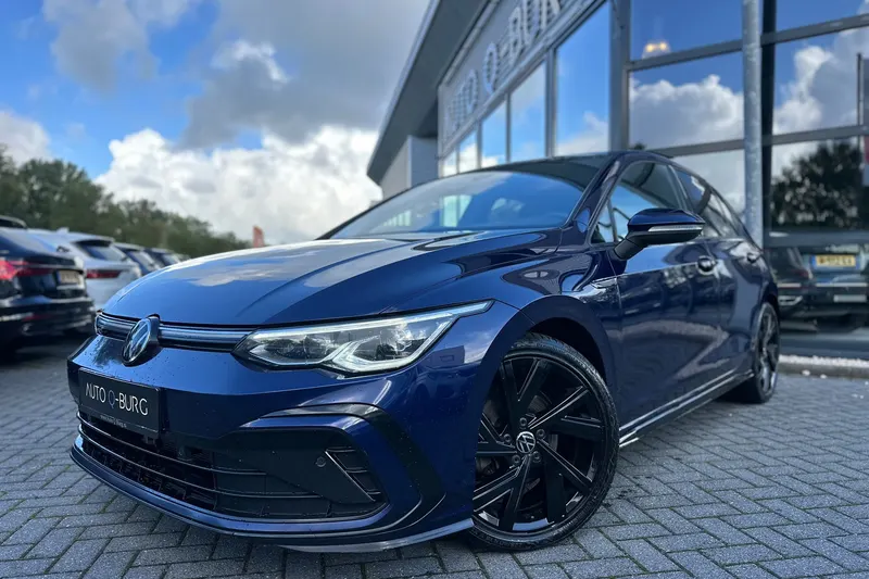 Volkswagen Golf (2024)