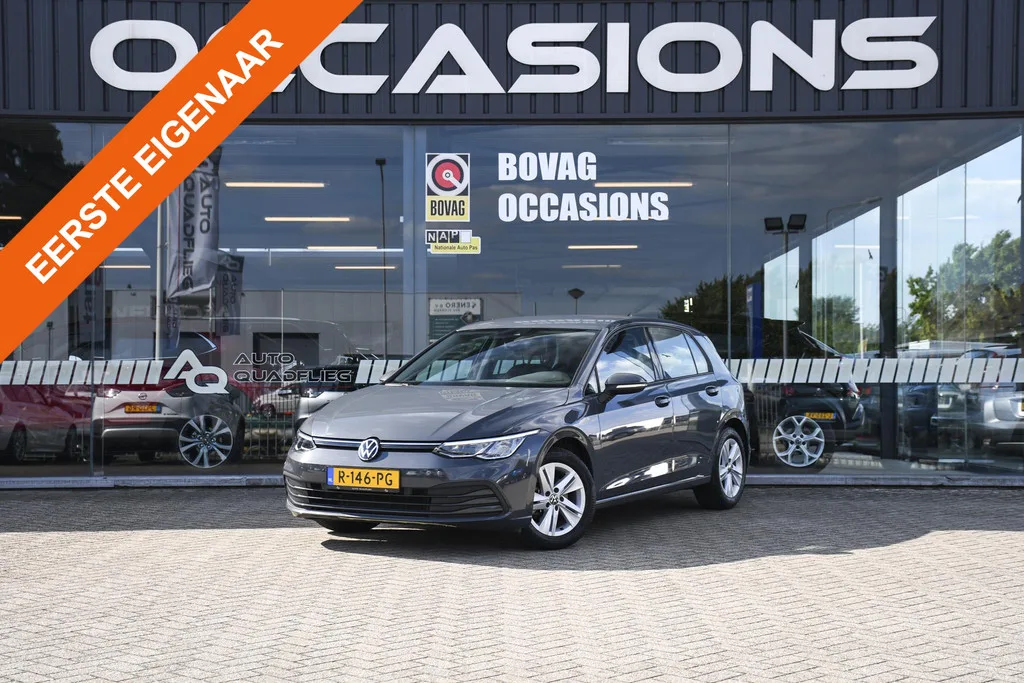 Volkswagen Golf (2022) — foto 1