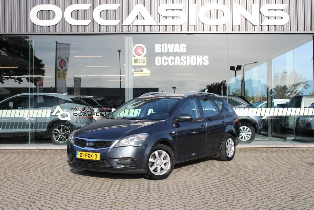 Kia Ceed (2011) — foto 1