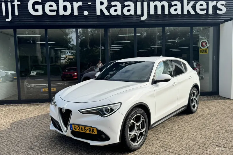 Alfa Romeo Stelvio (2019)