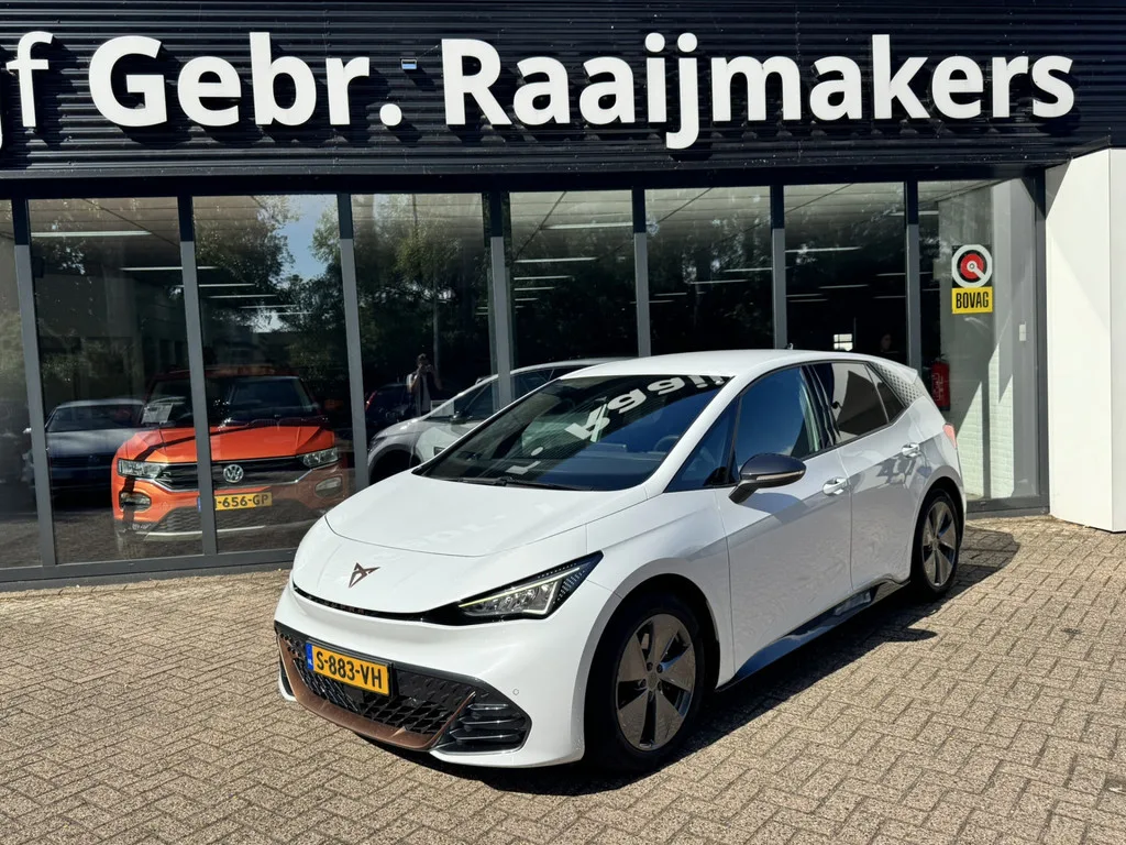 CUPRA Born (2023) — foto 1