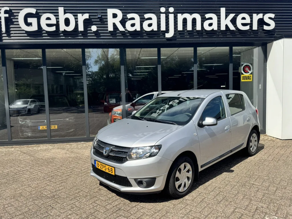 Dacia Sandero (2015) — foto 1