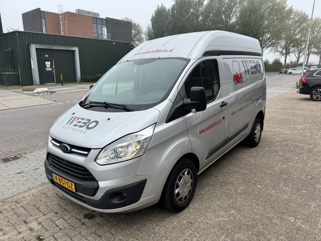 Ford Transit Custom (2017) — foto 1