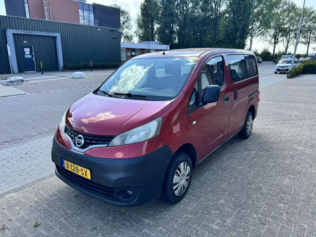 Nissan Evalia (2011) — foto 1