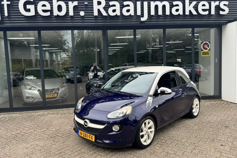 Opel Adam (2014)
