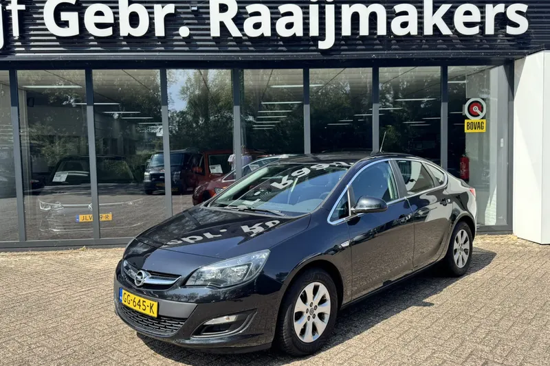 Opel Astra (2015)