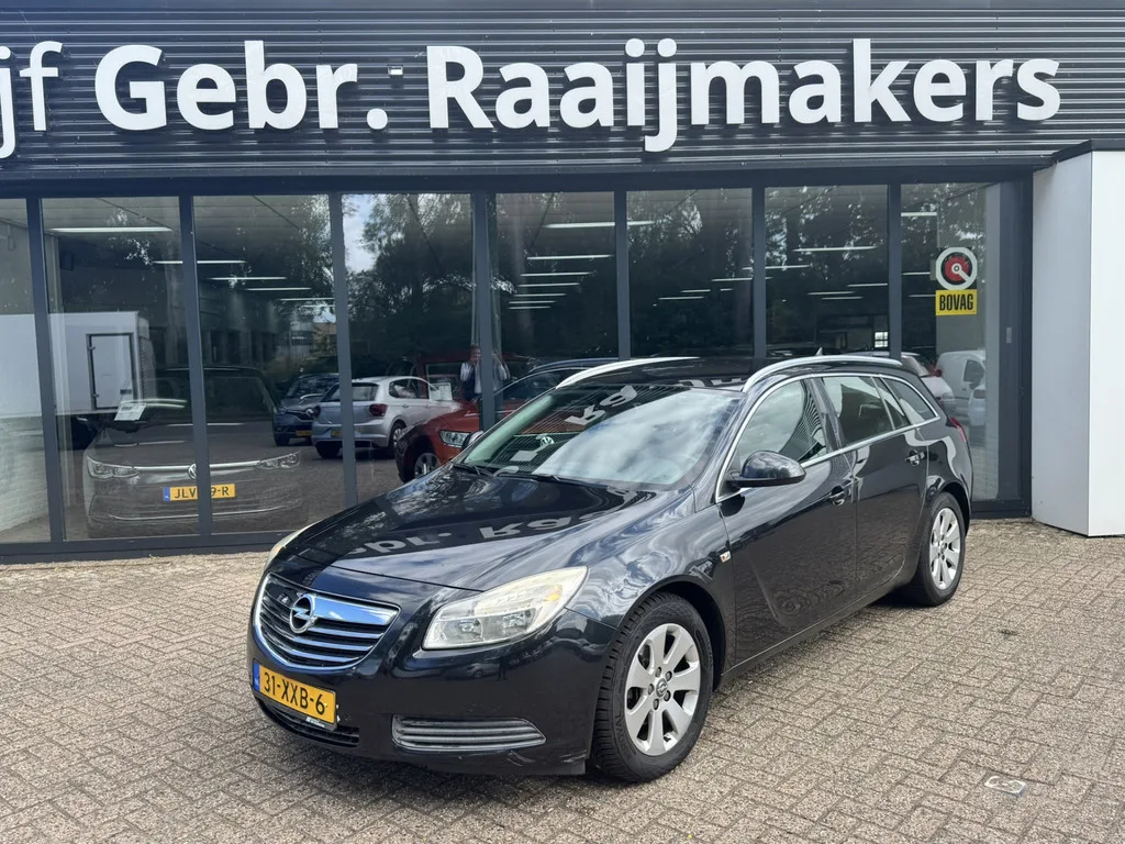 Opel Insignia (2012) — foto 1