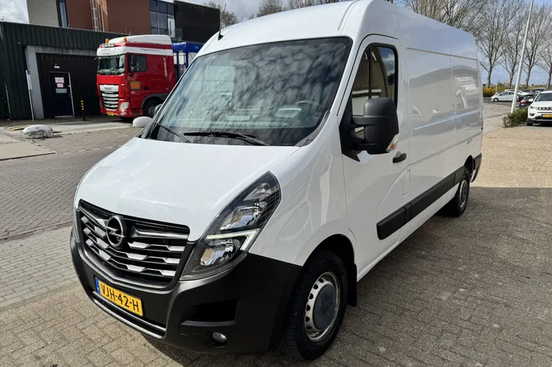 Opel Movano (2021)