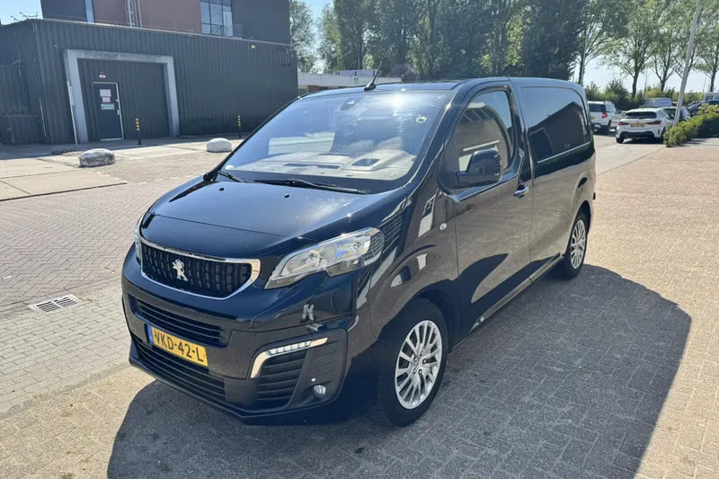 Peugeot Expert (2021)